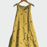 Kärbeste Musteriga Kleid