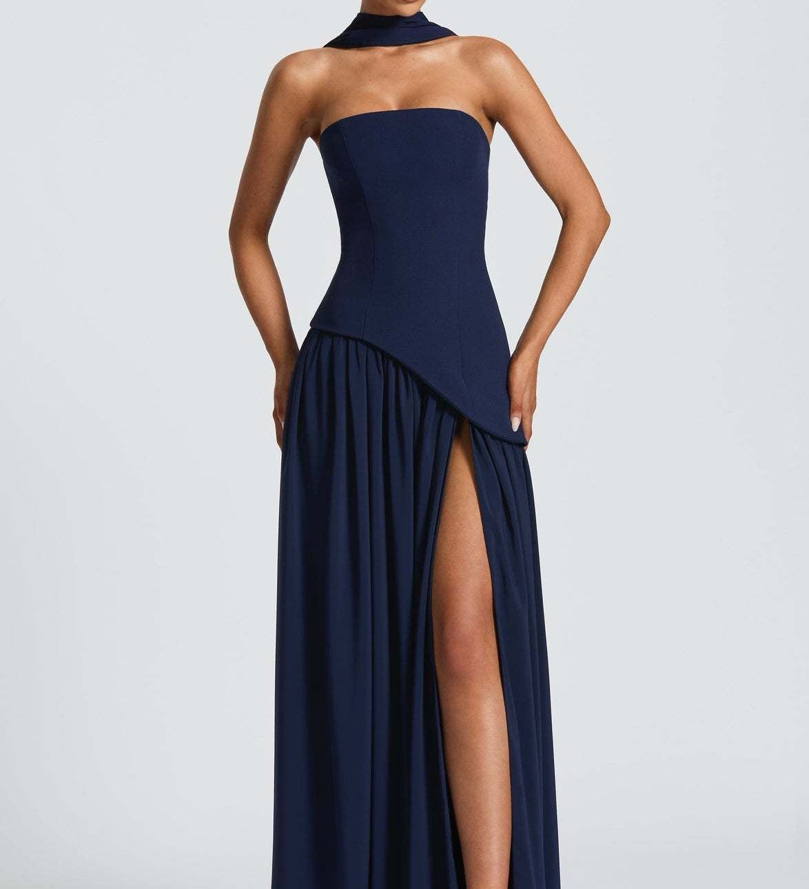 Beatriz - Elegantne Pikk Kleid