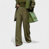 Ana - Elegantne Linnakostüüm